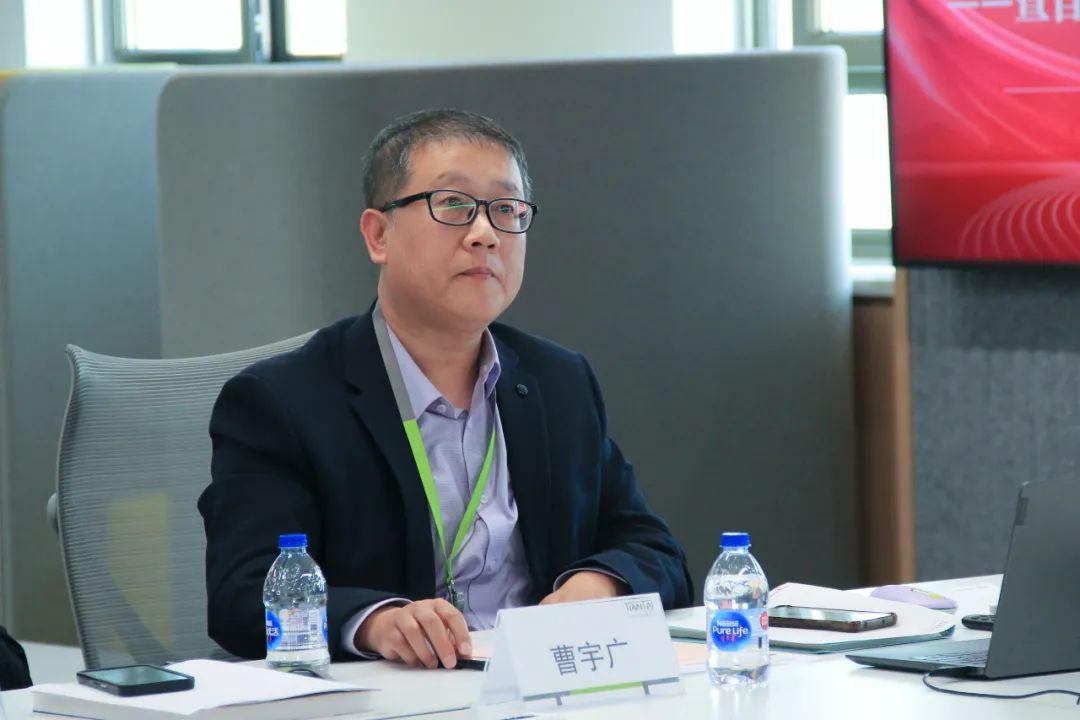 1682325924707111.jpg 0424 法律會(huì)議.jpg